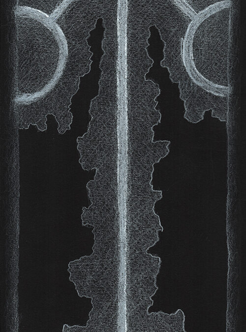 Zeichen mit weißem Buntstift auf schwarzem Fotokarton: 2024 10 | Komposition 033